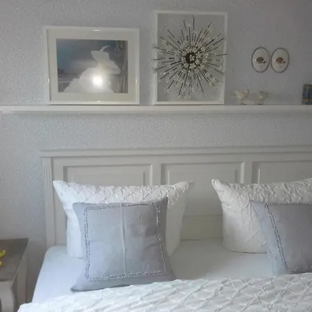Haus Am Meer, Romantische 5-sterne Doppelhaushaelfte Fuer 4 Personen In Holiday home *