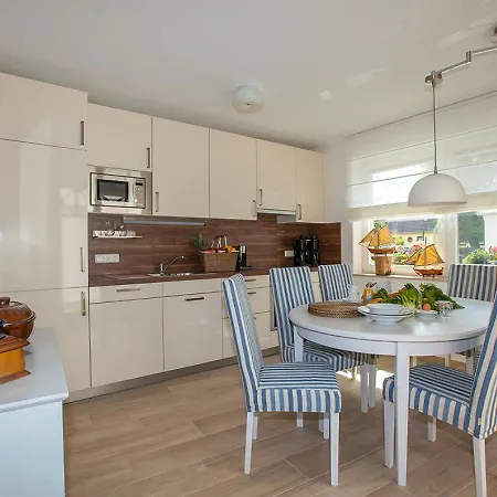 Nyaraló Haus Am Meer, Romantische 5-sterne Doppelhaushaelfte Fuer 4 Personen In *